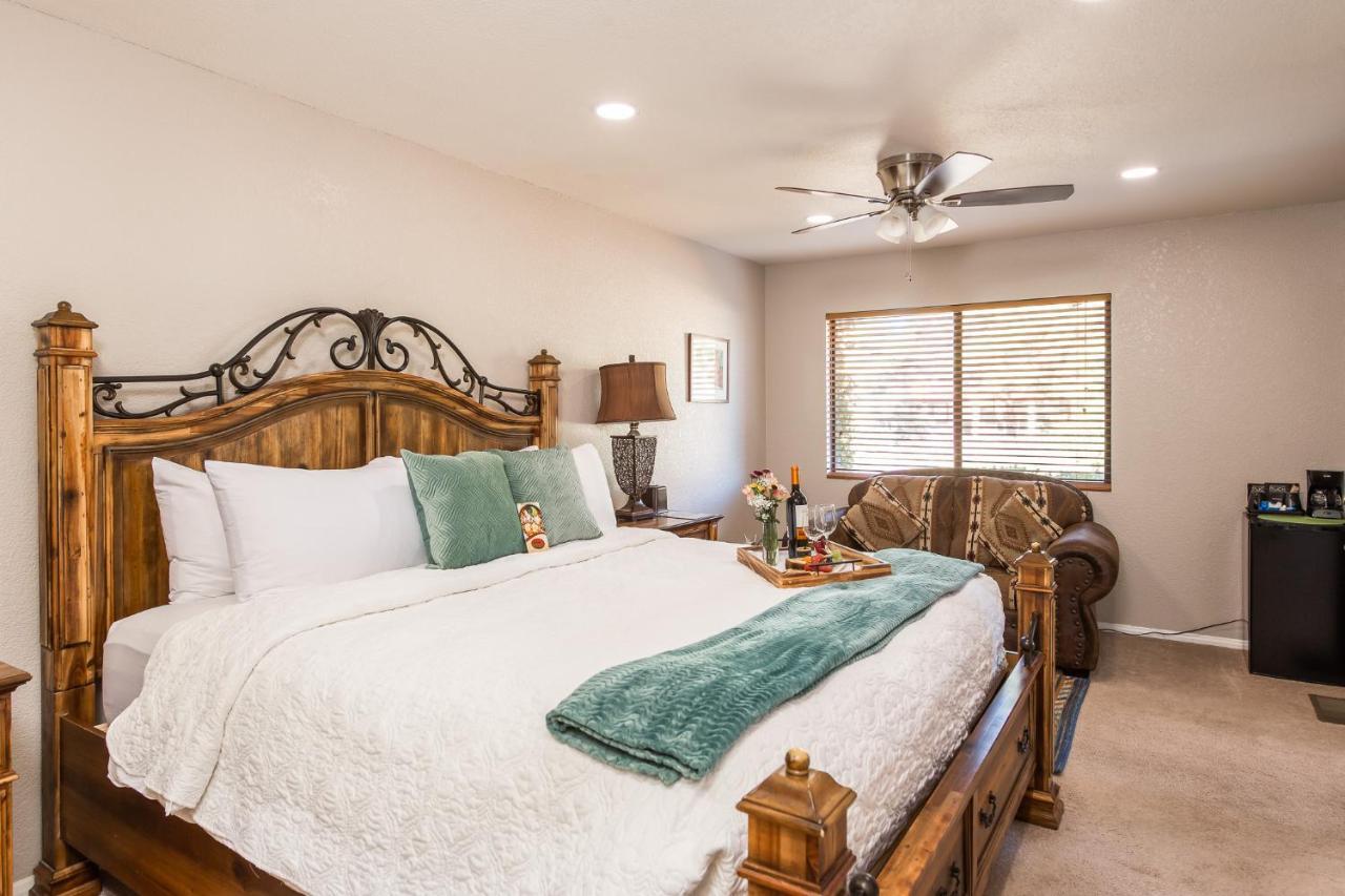 Whispering Creek Bed & Breakfast Sedona Bagian luar foto